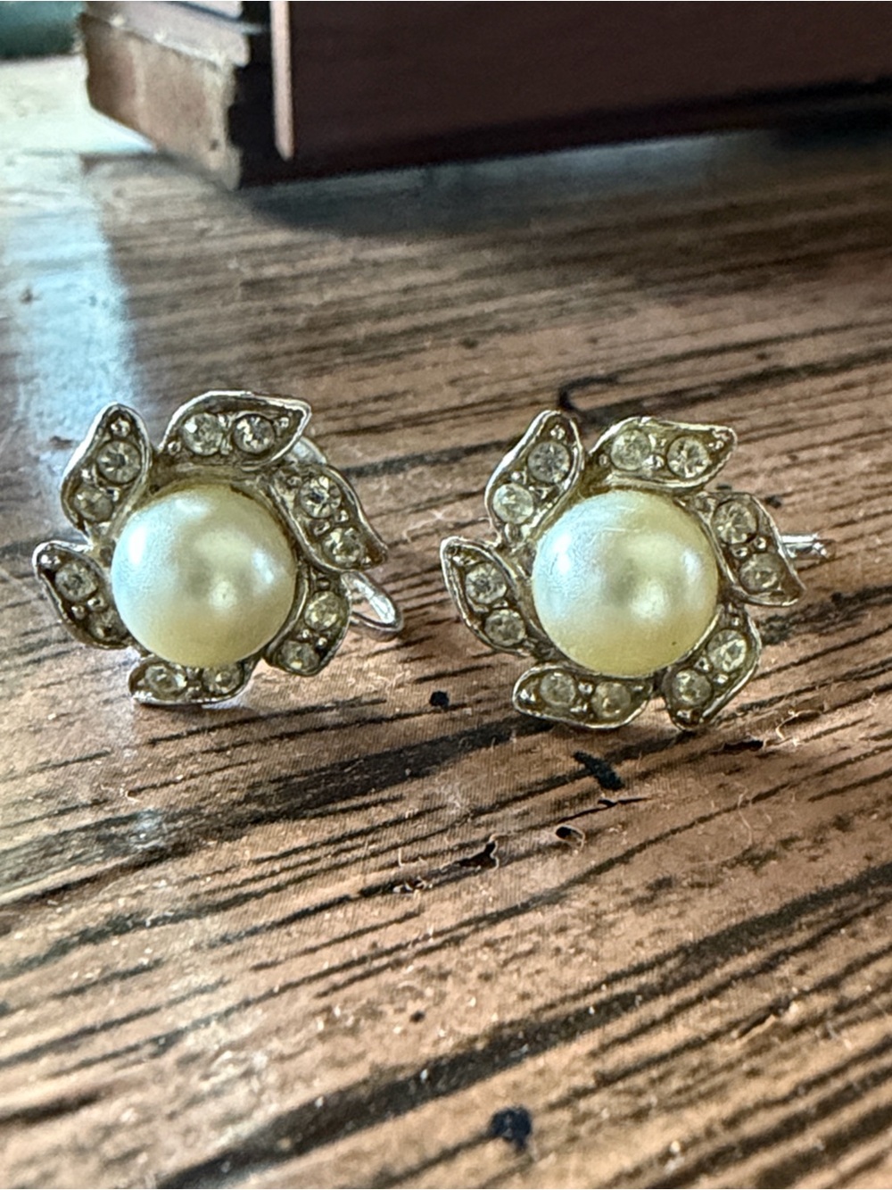 Vintage Silver Pearl Flower Clip-On Earrings